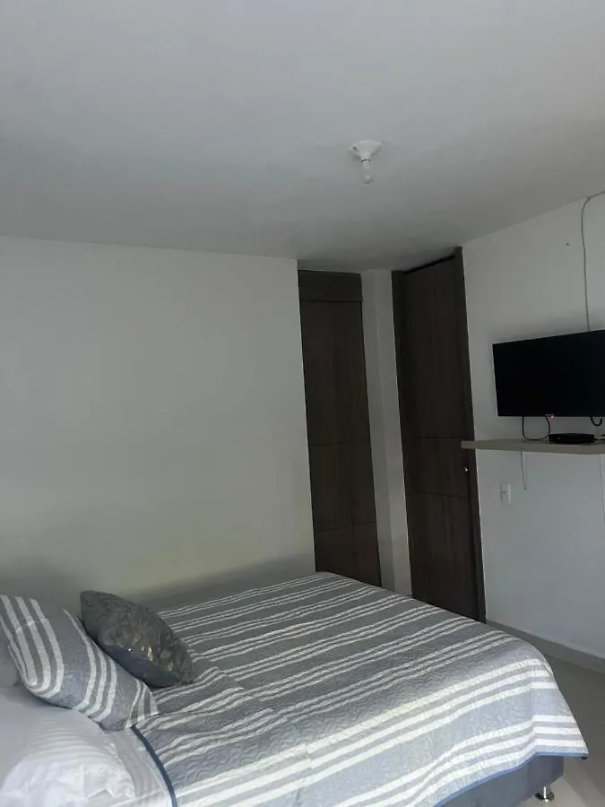 Apartamento Completo- Primer Piso Amoblado 3 Habitaciones Barranquilla  Apartment